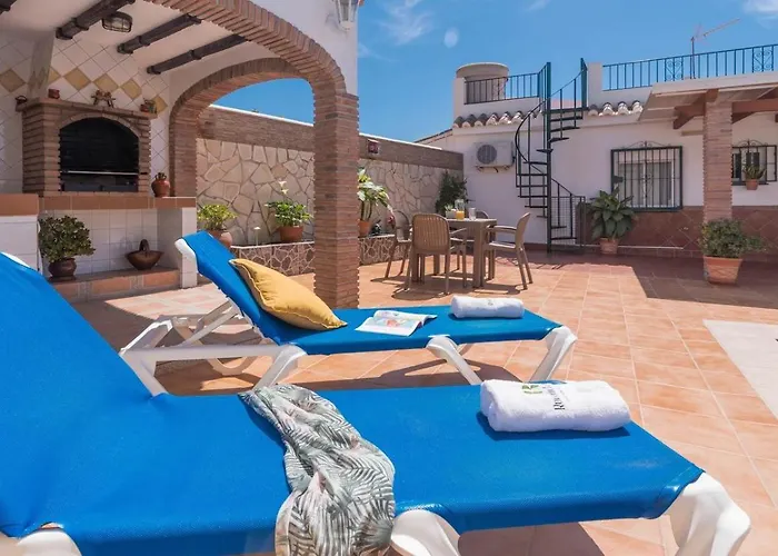 Flores De By Ruralidays Villa