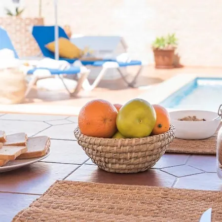 Flores De By Ruralidays * Нерха