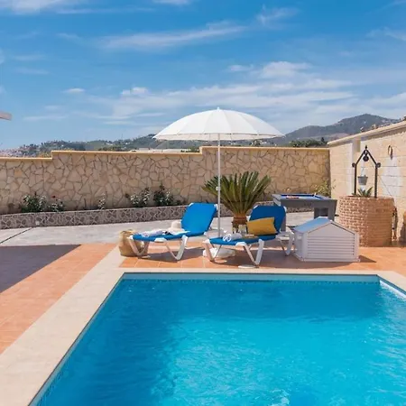 Flores De By Ruralidays Villa