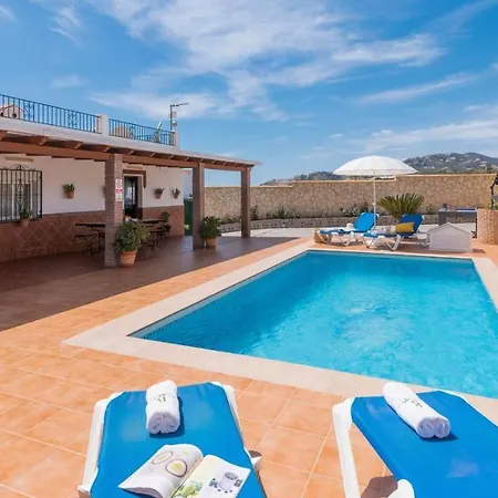 Flores De By Ruralidays *