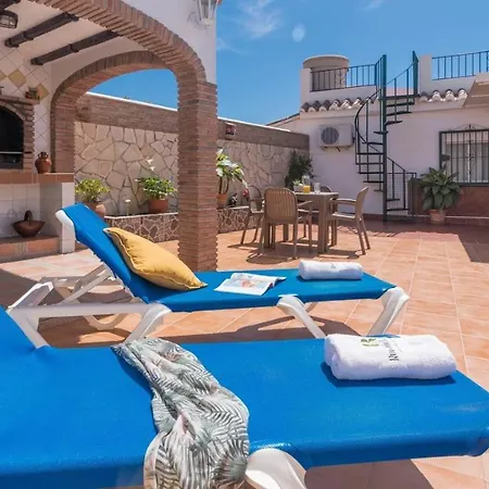 Flores De By Ruralidays * Nerja